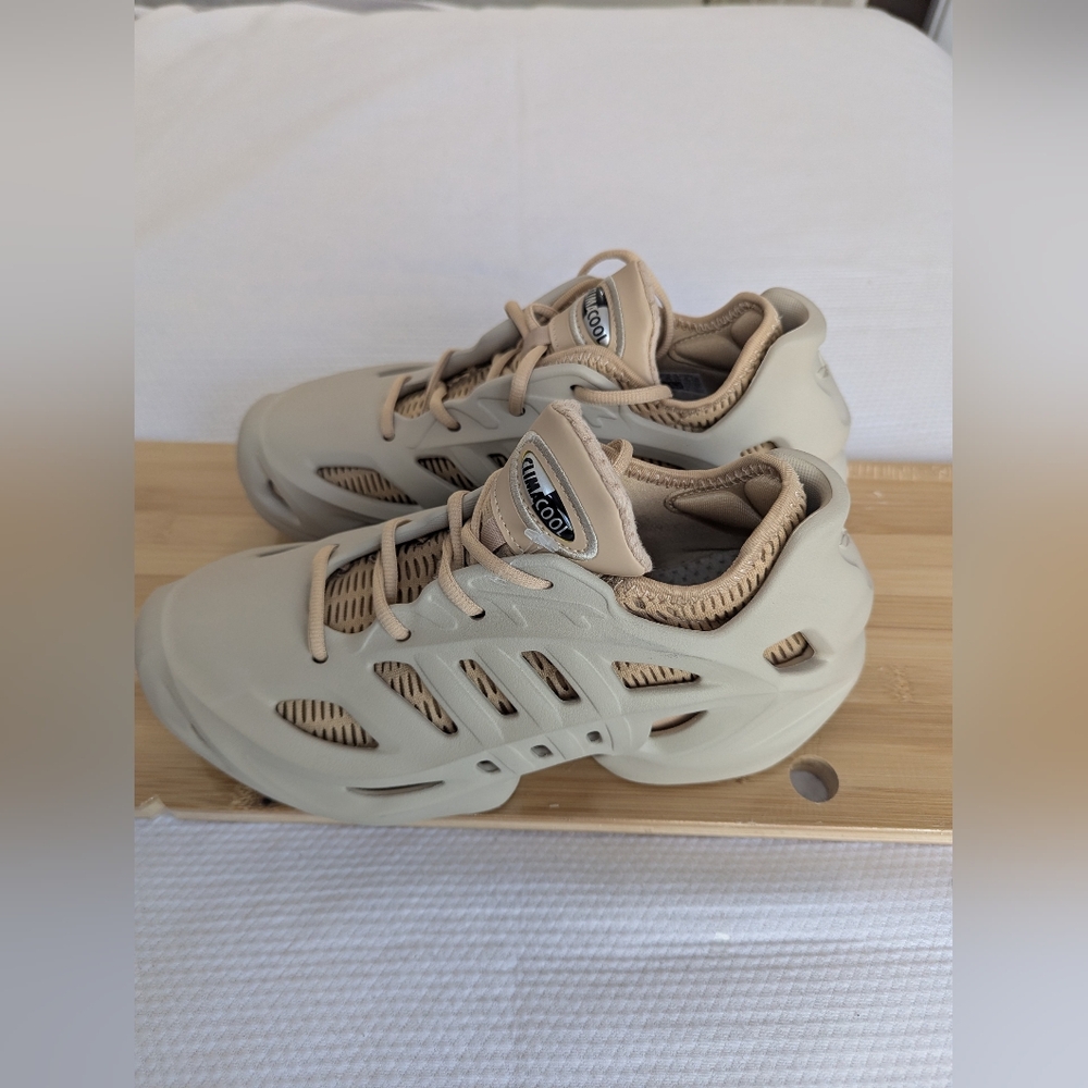 Adidas Originals AdiFOM CLIMACOOL Wonder Beige IF3904 Size 8 Rubber Shoes.